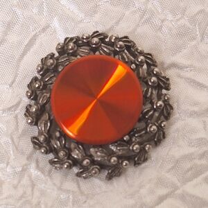 Vtg 60s Jewelarama Pink Red Holographic Floral Wreath Brooch Pin Signed